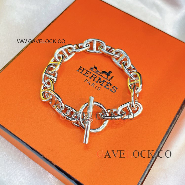 Hermes Chaine d'Ancre Bracelet Anchor Toggle bracelet